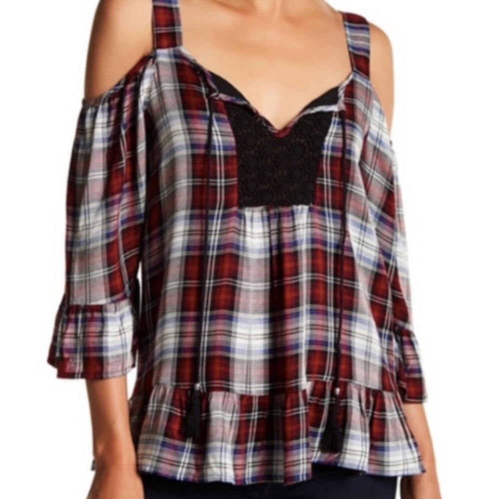 DR2 By Daniel Rainn Cold Shoulder Plaid Top
